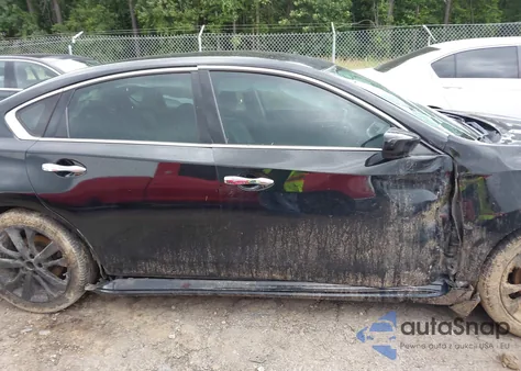 2017 Nissan Altima 2.5 Sr из США, поврежденный, VIN 1N4AL3AP3HC480415